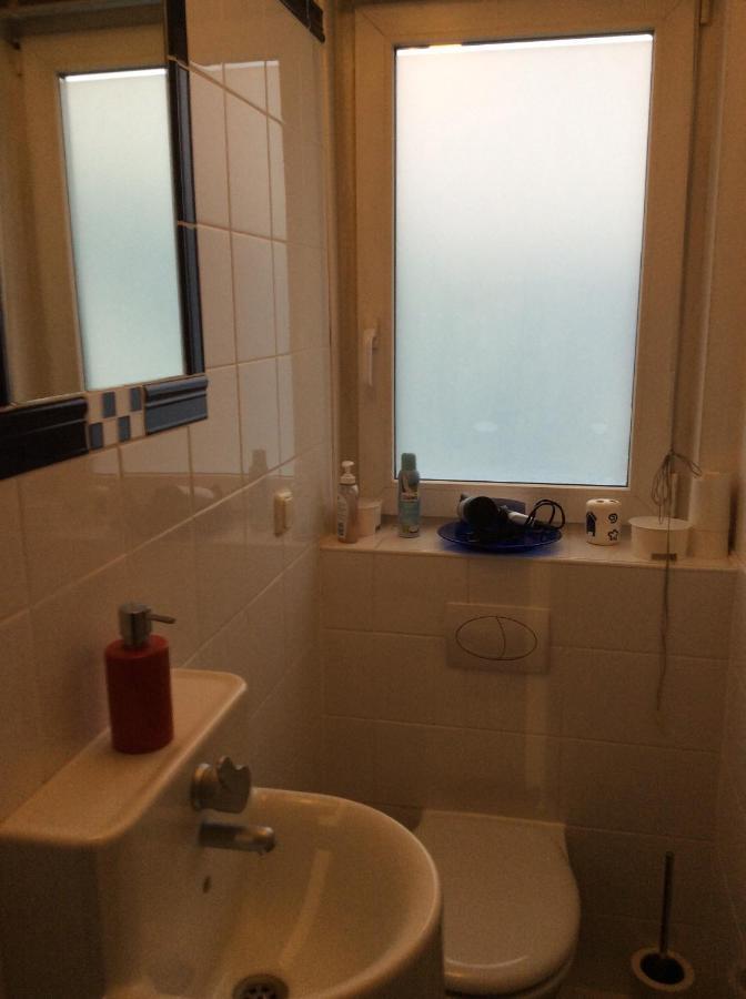 Dachstudio Mit Bad Und Terasse Keulen Buitenkant foto